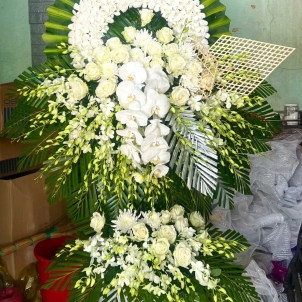 Kệ hoa viếng 98979