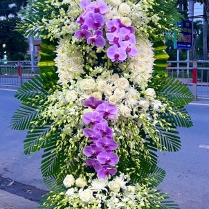 Kệ hoa viếng 80895