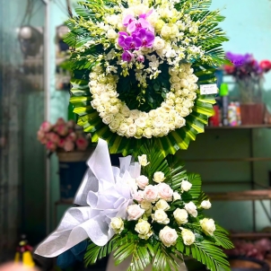 Kệ hoa viếng 80487