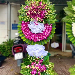 Kệ hoa viếng 89731