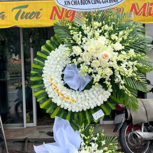 KỆ HOA VIẾNG 52095