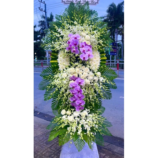 Kệ hoa viếng 80895