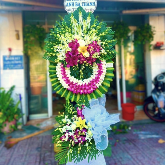 Kệ hoa viếng 31703
