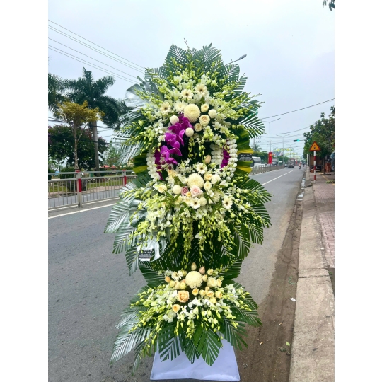 KỆ HOA VIẾNG 37821